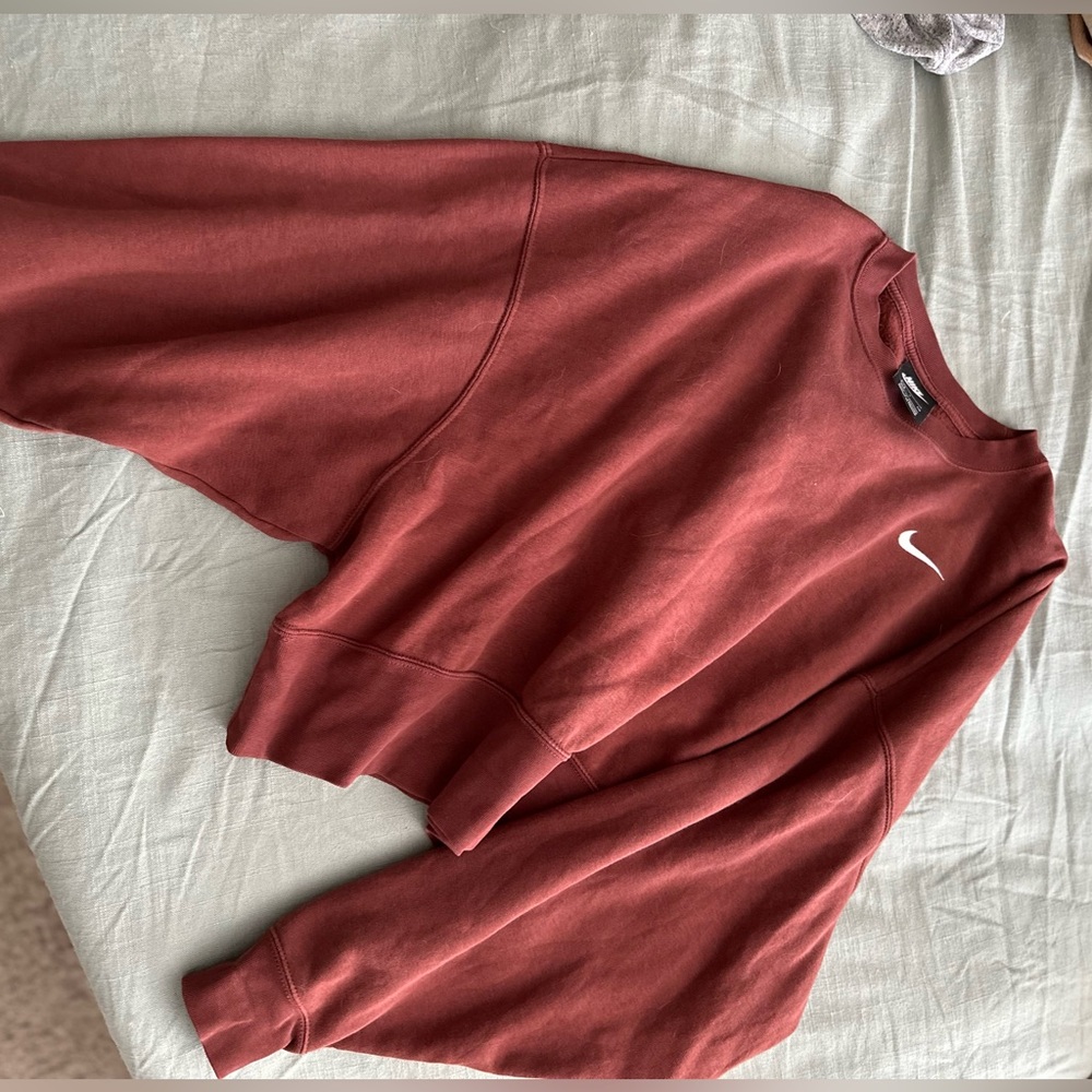 Nike Oversized Crop Crewneck Sweatshirt